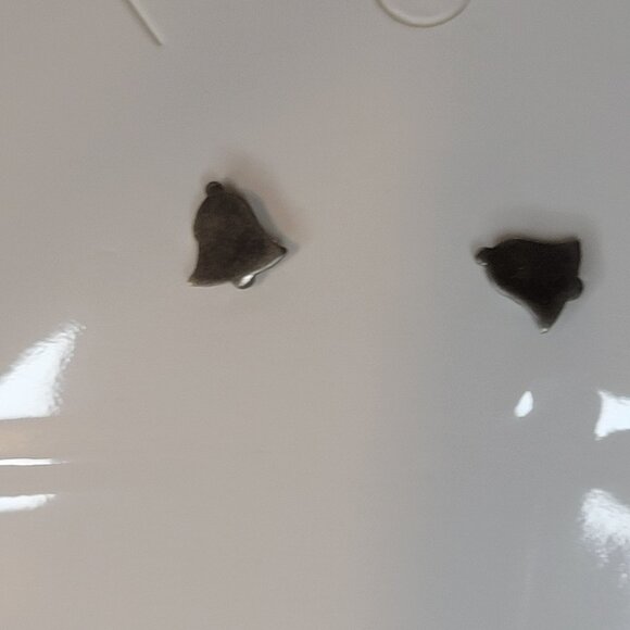 💥FREE w/Purchase Bell Pierced Earrings - Picture 2 of 3